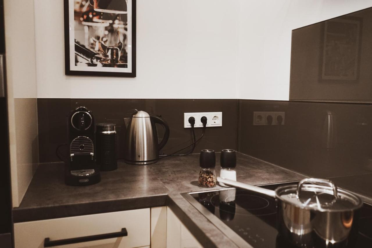Stilvolles City-Loft Mit Privatem Whirlpool Trèves Extérieur photo