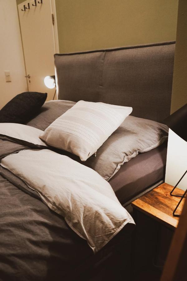 Stilvolles City-Loft Mit Privatem Whirlpool Trèves Extérieur photo