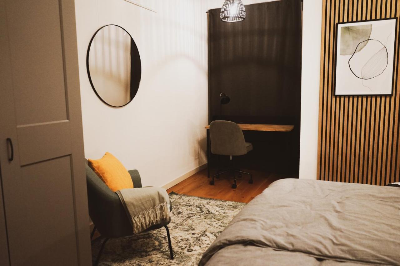 Stilvolles City-Loft Mit Privatem Whirlpool Trèves Extérieur photo